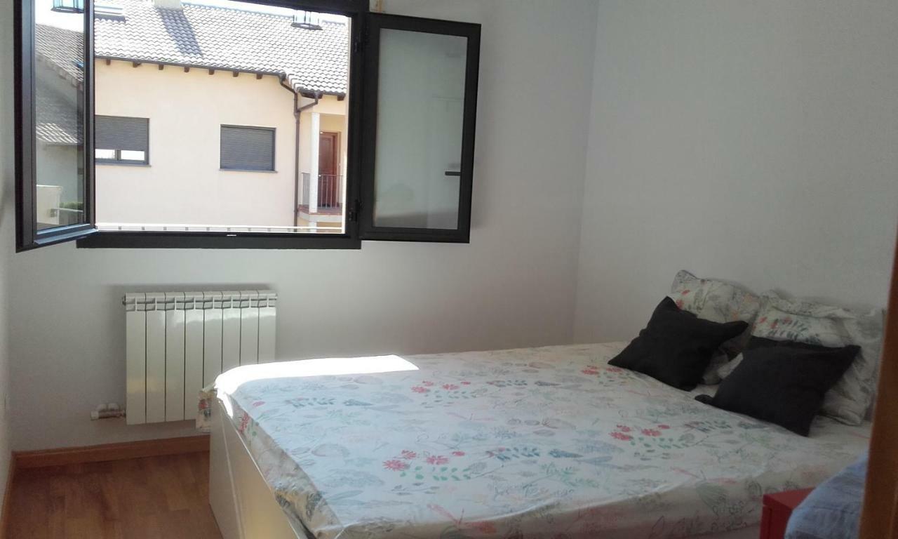 Apartamento Paola. Prepirineo. Senderismo, Relax... La Puebla De Castro Eksteriør bilde